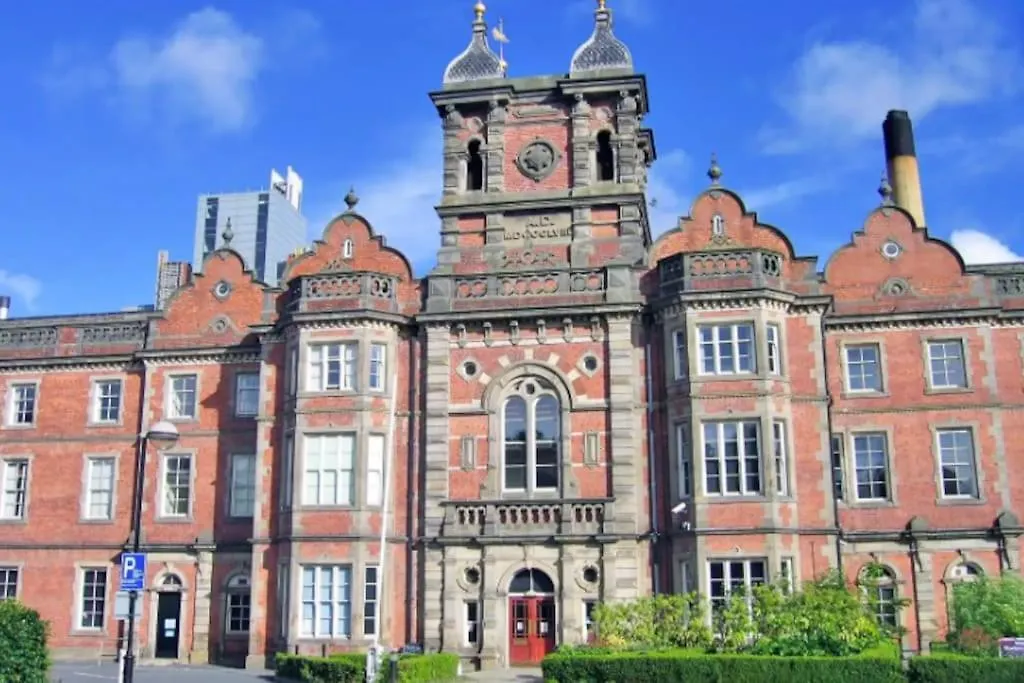 Apartament Delightful 2Bed House Near Central Leeds Leeds